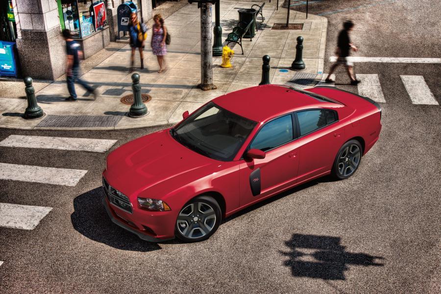  Dodge Charger Redline by Mopar 2012 года  (фото 5 из 5)